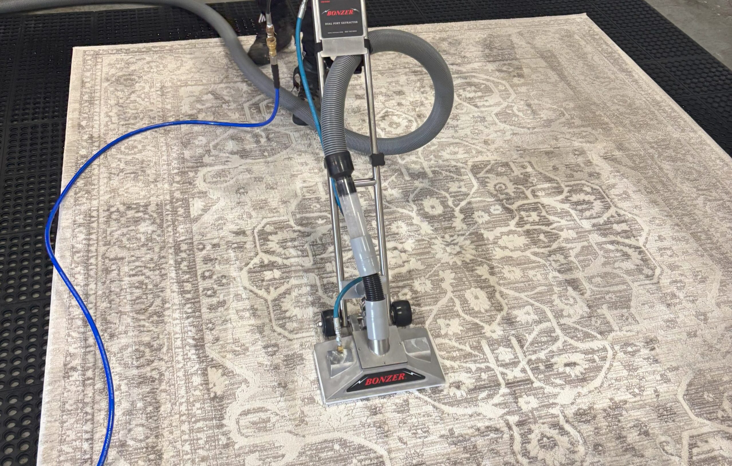 All-Natural Professional Rug, Carper, Flooring, and Upholstery Cleaning Service!